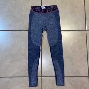 LIKE NEW GYMSHARK LEGGINGS